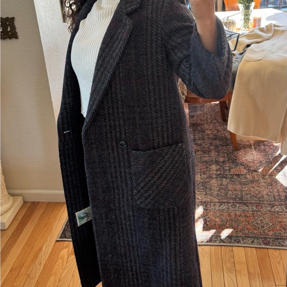 GORGEOUS vintage wool coat - Picture 7 of 11
